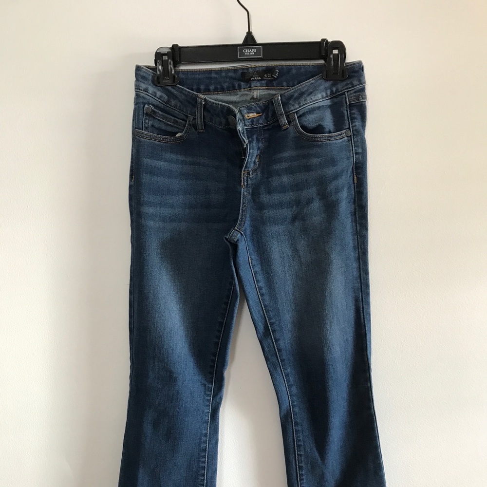 Prana size 4 bootcut jean medium wash
